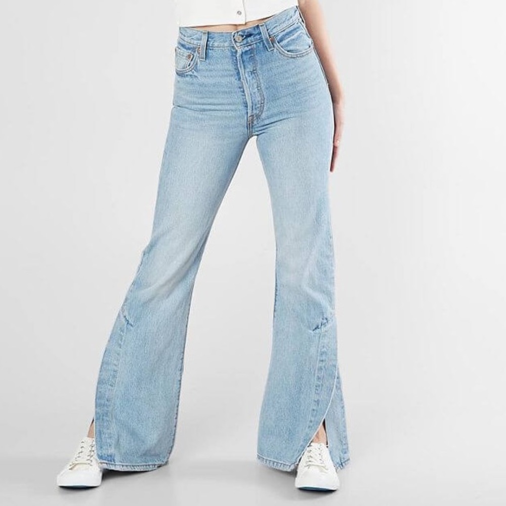 Levi’s Ribcage split flare jeans